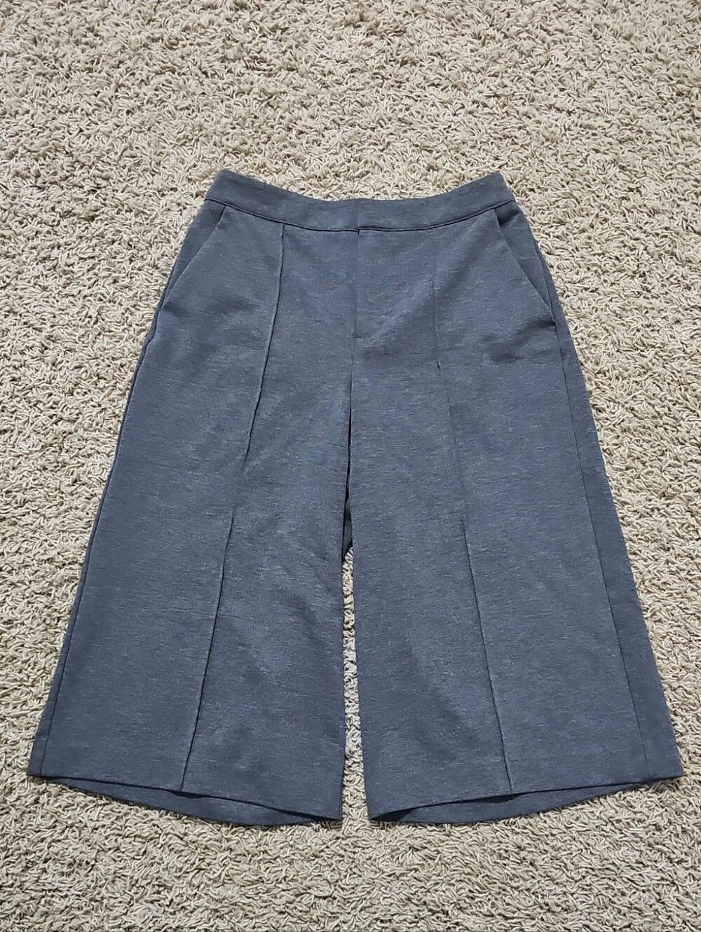 Old Navy Dress Pants Gray Wide Leg Capris High Rise 6/Small Gaucho Style